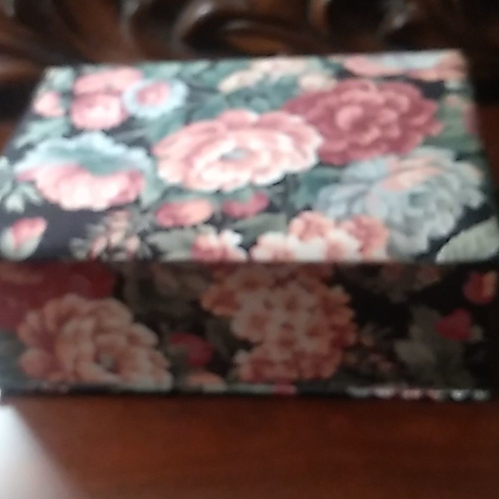 Black Floral Jewelry/Trinket Box